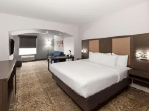 La Quinta Inn & Suites by Wyndham McAlester Hotels in Pittsburg County