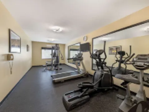 格林豪泰貝斯特韋斯特優質套房酒店 穆爾酒店