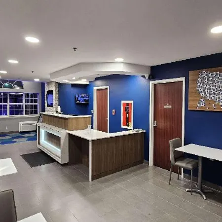 Microtel Inn & Suites by Wyndham Tulsa/Rt 66 Near Casino