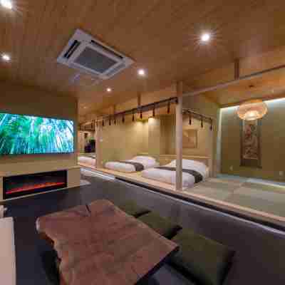 貸切風呂サウナ旅館　竹のや Rooms