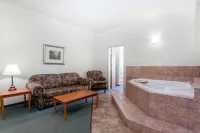 Super 8 by Wyndham Dauphin Hotels in Dauphin