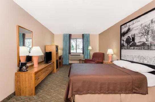 슈퍼 8 바이 윈덤 도지빌 미네랄 포인트 호텔