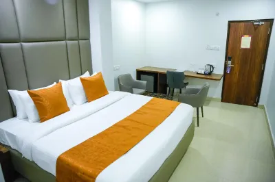 Hotel Kinara Grand アマーペット周辺のホテル