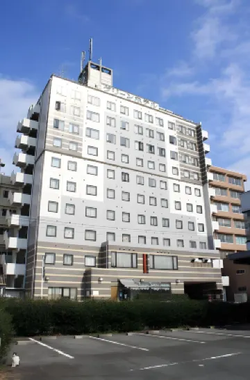 Kenchomae Green Hotel Hotels near Suizenji Jojuen Garden