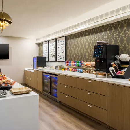 Delta Hotels Ontario Airport