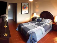 Aurora Suites