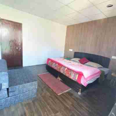 Auli Eco Nature Resort Rooms