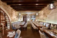 Serenissima Boutique Hotel