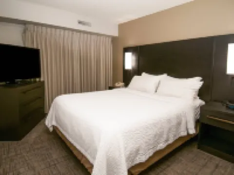 เรสซิเดนซ์อินน์ บายแมริออท สปริงเดล โรงแรมในสปริงเดล