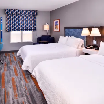 Hampton Inn & Suites Legacy Park-Frisco
