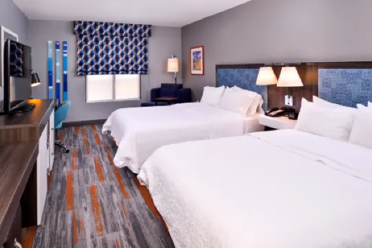 Hampton Inn & Suites Legacy Park-Frisco
