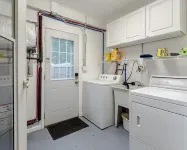 Betz Bungalow - Norton Shores