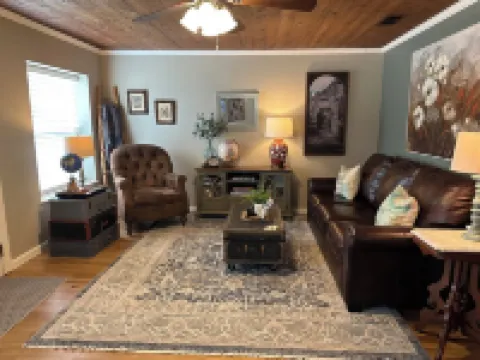 The Compass North with Full Kitchen Near TSU