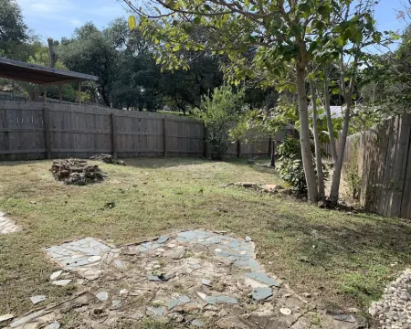 Bluedoor House Comfy Home close to NB, SA, & RAFB โรงแรมในLive Oak