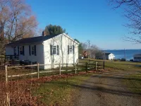 Comfortable, Close to Town Home, with Oceanview. Hotels in Knox County