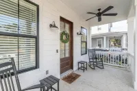 Luxury Home in Old Town Bluffton + FREE Golf Cart. Sleeps 8 - Downtown location