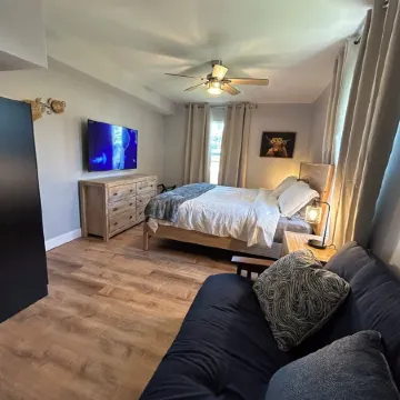 Cozy Cattle View Cottage Отели в г. Окичоби