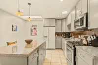Quiet, Beautiful One Bedroom