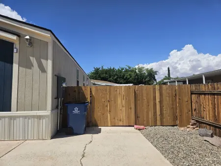 Powell Paradise Antelope canyon/Lake Powell Dog Friendly, Gated, Boat/RV parking Отели рядом с достопримечательностью «Dollar Tree»