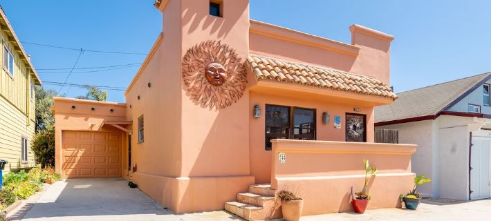 Casa by the Sea Hotels in Oxnard