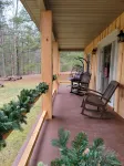 Cozy Cottage with Hiking and Biking ~Hot Tub~
