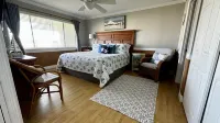 Ocean Village Escape, Beachside, Golf, 4 Pools,Tennis, Pickleball, and Much More