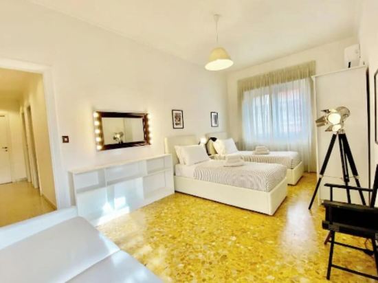 Luxurious & Spacious Apartment with Unique Amenities near Vatican