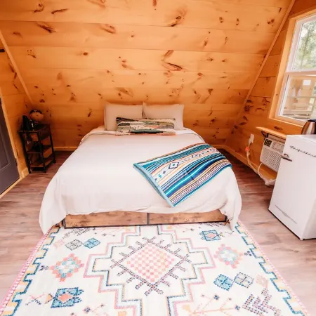 Black Creek Glamping