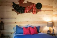 Zion Edge Retreat, Building Finished in 2024 with Hot Tub. Hotels in Hildale