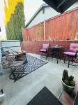 Cal King Bed with Natural Light and Private Patio! 4 minutes from freeway! Hotels near Grape Day Park