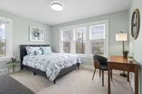 Family and 🐕 friendly☆3BR house☆Porch swing☆Mars☆PGH☆Cranberry