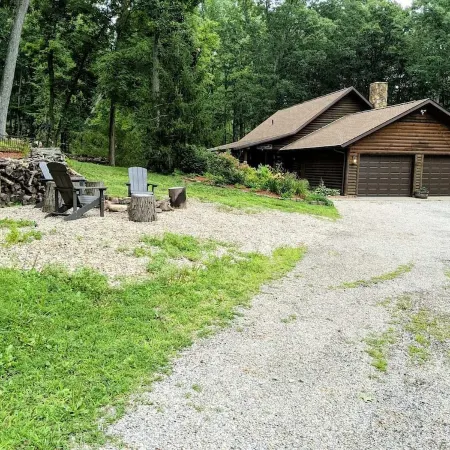 La Bellota Cabin - Secluded, Hot Tub, Sauna, Game Room, Massage Chair