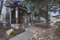 Beautiful Studio Just Minutes To Ski Resorts & Downtown