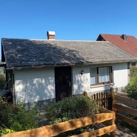 Böhmsches Haus - Ruhig, Mitten im Grünen. 2024 Komplett Renoviert