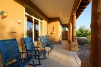 Scottsdale Villa - Spacious Golfing retreat,  4 Private patios,  Pool-Game Room