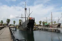 Luxury villa with swimming pool, internet + 3 baths Hotels in Costa Occidental