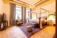 Central in Coburg: Exclusive city apartment - ideal for groups
