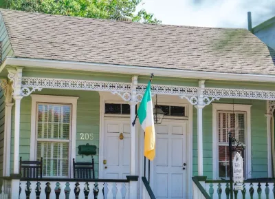 Kelly Kottage in Historic Downtown Natchez