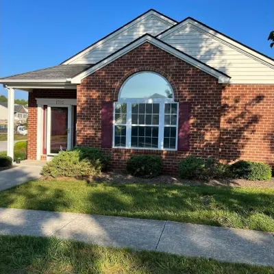 Cozy home Close to everything in Christiansburg and Blacksburg Hotels near Walmart Supercenter