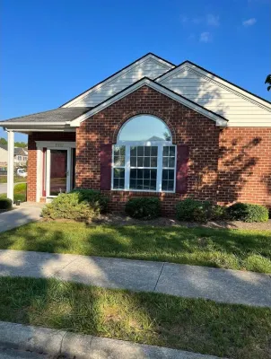 Cozy home Close to everything in Christiansburg and Blacksburg 더 마켓플레이스 쇼핑센터 주변 호텔