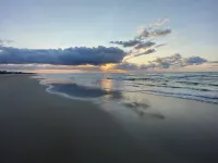 Relaxing chemical free home w/RO water & great ocean views close to DT Surf City