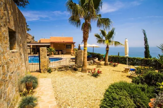 Casa Redonda Exceptional Villa With Private Pool & Spectacular Views Over Sea