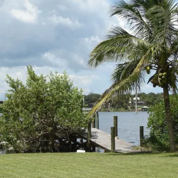 HISTORIC POOLSIDE RIVERFRONT CABANA WITH BOAT DOCK