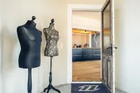 Bright loft apartment close to the beach in a quiet location