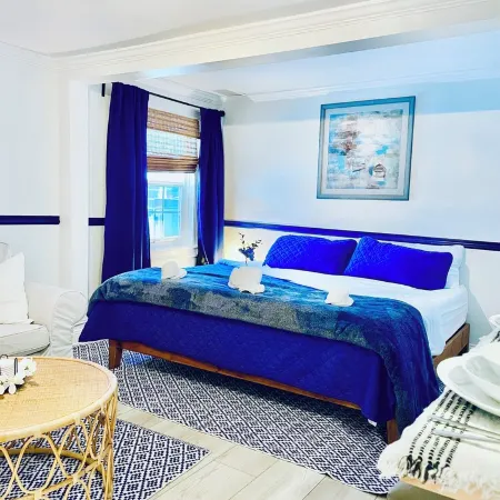 Only 4 bedroom with a view of Main Street located in the Downtown Core District