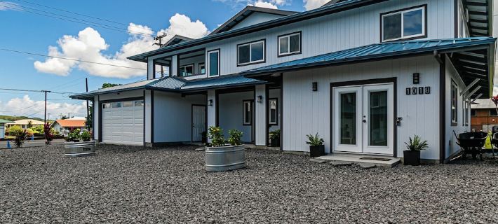 Experience Tropical Tranquility: Luxury Studio Home in Hilo! ヒロのホテル