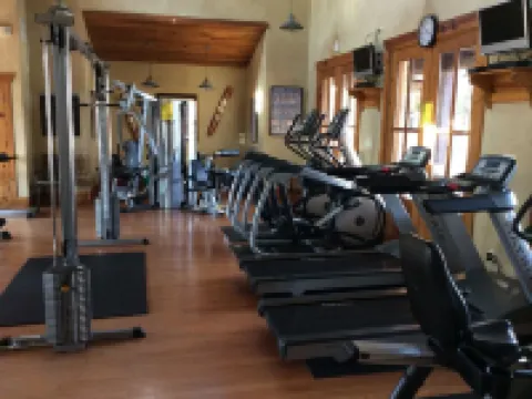 Spacious Hollows Villa over Looking  Lake Travis! Spring Break Available.