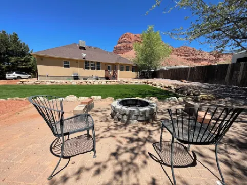 Your large group adventure outpost to 4 National Parks