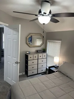 Newly remodeled home. Walking distance to Seabreeze and to many things around