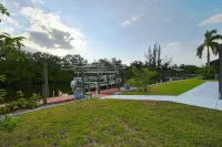 Pool Home in Fort Meyers